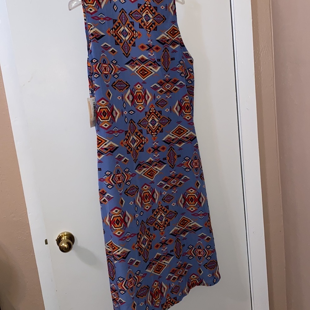 Beautiful NWT joy by LuLaRoe - Picture 2 of 7